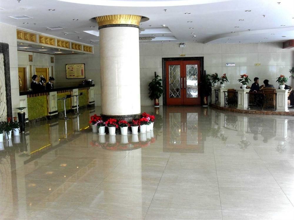 Yonghe Business Hotel Linyi  Exterior photo
